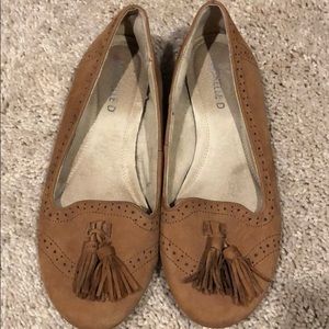 Michelle D tassle flats